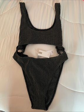 $99 msrp NWT Good American Black Shimmer Af sculpt monokini swimsuit size 5/6
